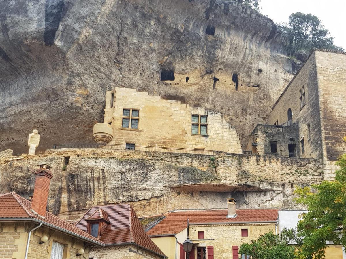 Hotel Confort Le Moulin Rouge Terrasson Εξωτερικό φωτογραφία