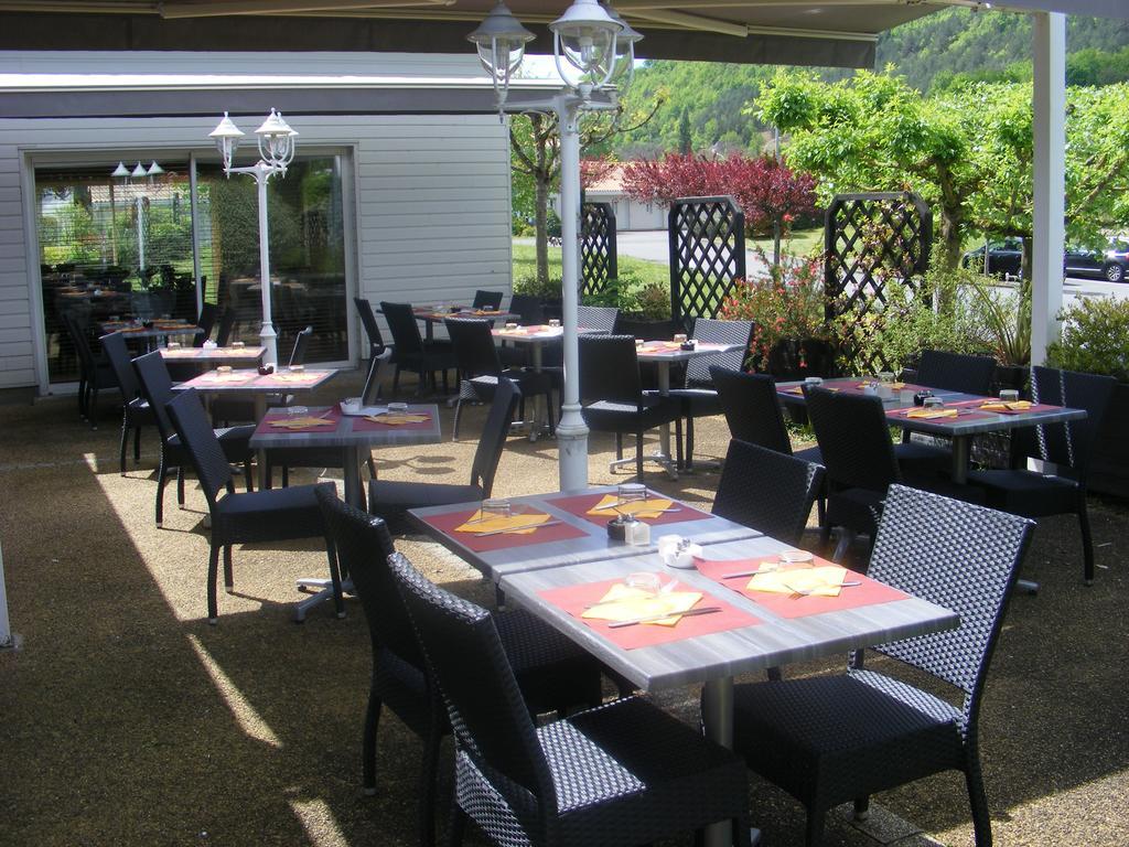 Hotel Confort Le Moulin Rouge Terrasson Εξωτερικό φωτογραφία