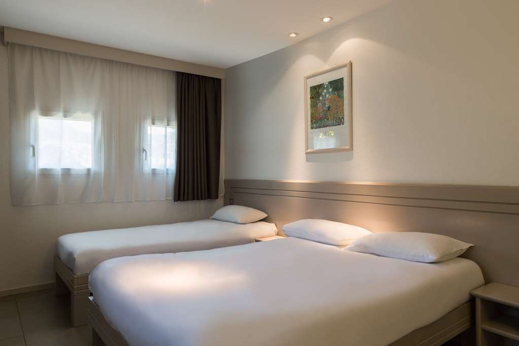 Hotel Confort Le Moulin Rouge Terrasson Δωμάτιο φωτογραφία