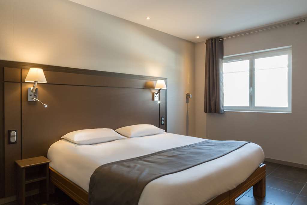 Hotel Confort Le Moulin Rouge Terrasson Δωμάτιο φωτογραφία