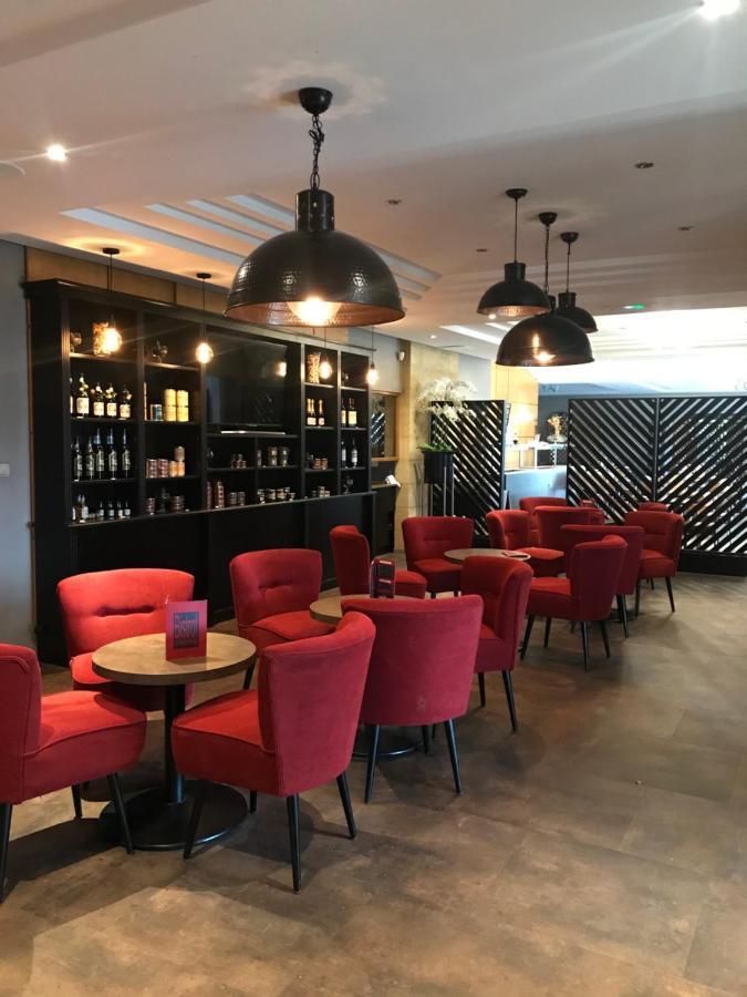 Hotel Confort Le Moulin Rouge Terrasson Εξωτερικό φωτογραφία