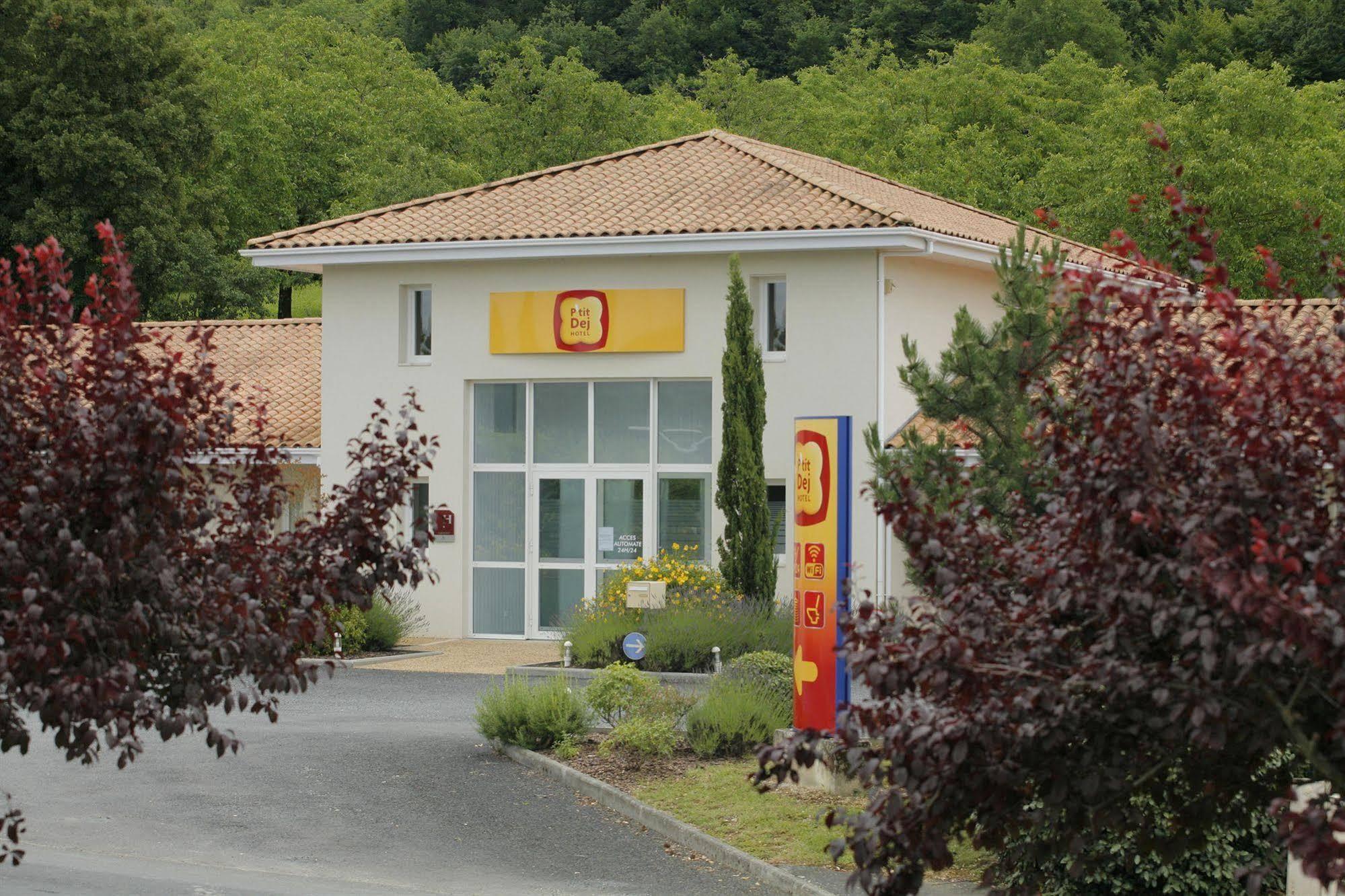 Hotel Confort Le Moulin Rouge Terrasson Εξωτερικό φωτογραφία